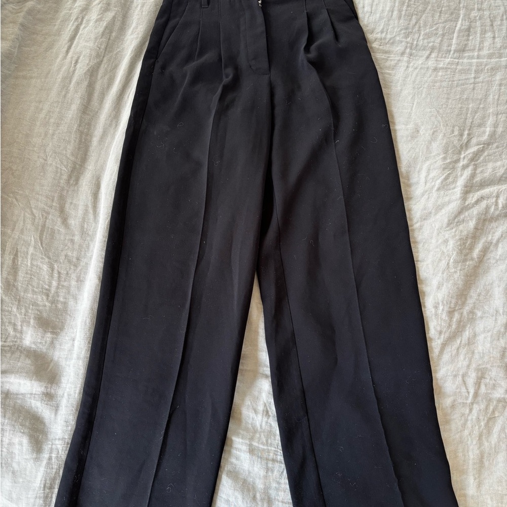 Aritzia Wilfred The Effortless Pant - black size 0